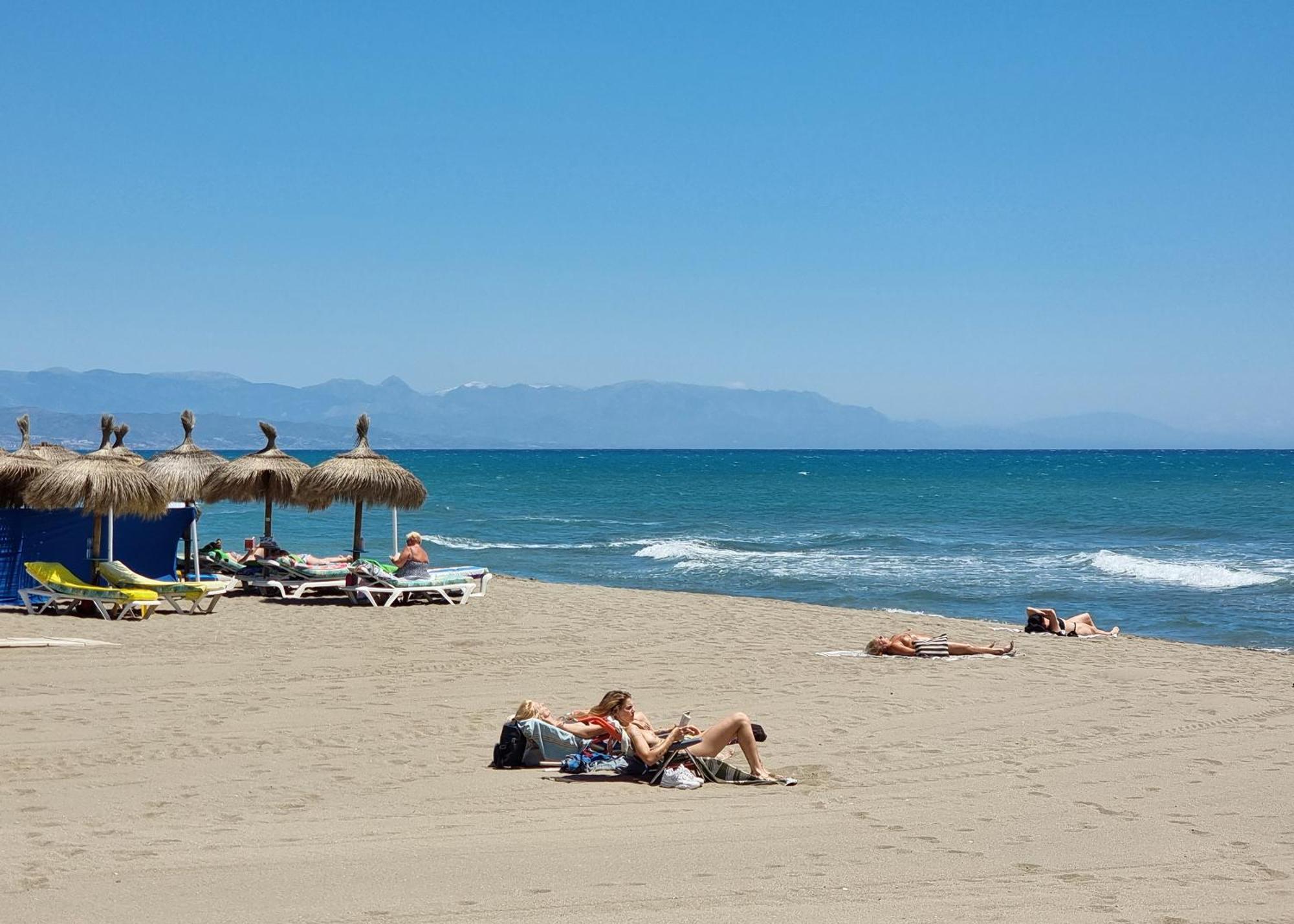 Tinoko Apartament In La Carihuela Beach トレモリノス エクステリア 写真