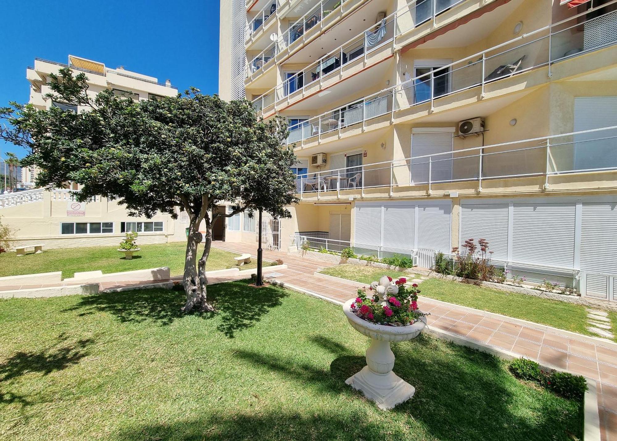 Tinoko Apartament In La Carihuela Beach トレモリノス エクステリア 写真